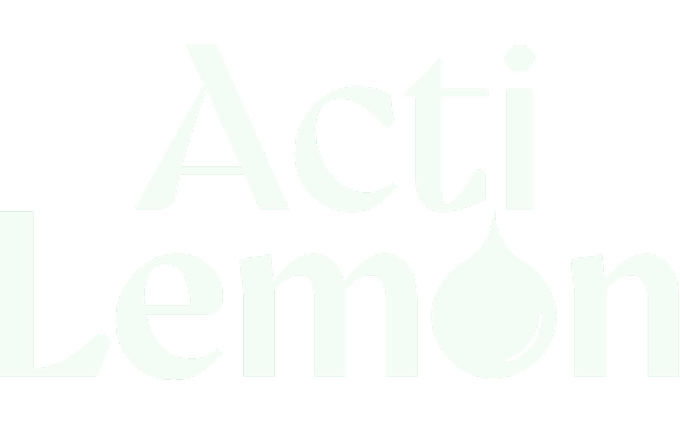Su uno sfondo chiaro si legge, in caratteri bianchi, la scritta “Acti Lemon”, con la “o” di “Lemon” stilizzata a forma di gocciolina.